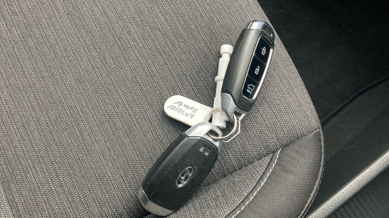 Hyundai Kona 150kW Premium 64kWh 5dr Auto Electric Hatchback